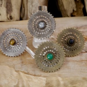 Bague Fantaisie Ronde avec Pierre (714)