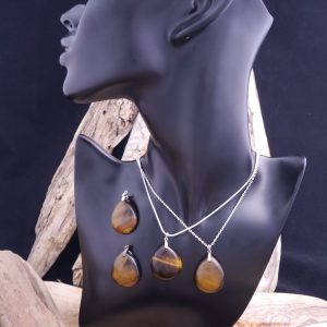 Pendentif goutte Oeil de Tigre Pointe en haut